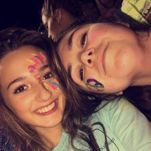 Meet your Posher, Olivia